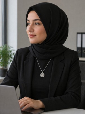 Vintage Takı Vintage Modern Tasarım Zarif Işlemeli Osmanlı Tuğrası Kolye : Modern Tarihe Anlamlı Dokunuş
