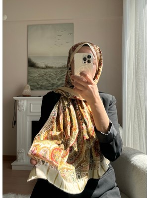 Buscarfs Etnik Desen Ipek Şal