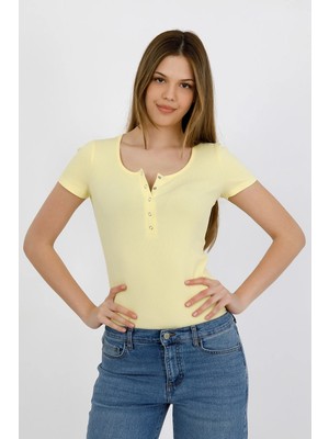 Hdm Kadın Esnek Fitilli Yakası Çıtçıtlı Sarı Kısa Kol Basic Örme Bluz - H5993