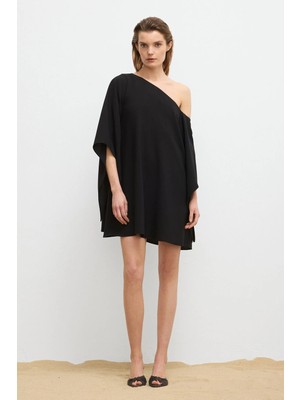 Love My Body Moda Tutkusu Tek Omuz Mini Krep Elbise Siyah 124M2345000