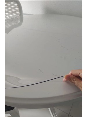 Özgürce Şeffaf Yuvarlak 2,6mm Kalın Pvc Masa Örtüsü Kaymaz Koruyucu