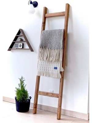 Özgürce Şık ve Doğal Ahşap Dekoratif Merdiven, Demonte Tasarım