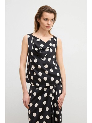 Love My Body Moda Tutkusu Degaje Yaka Puantiyeli Bluz Puantiyeli Siyah 115M2305001
