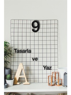Özgürce 9 Rakamı Duvar Yazısı, Helvetica Fontlu, 2 Adet, Şık Dekorasyon Parçası