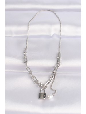 Norino 316L Çelik Zincir Gümüş Renk Zincirli Love Yazılı Kilit Kolye