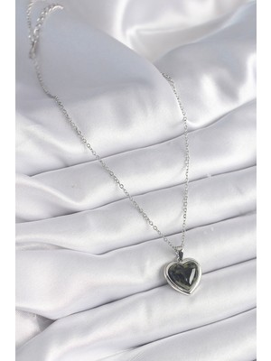 Norino 316L Çelik Gümüş Renk Yeşil Mineli Kalp Model Kadın Kolye