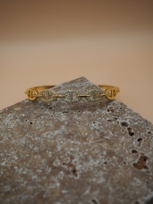 Stelle Jewelry Zirkon Taşlı Halka Detaylı Altın Renk Kelepçe Bileklik
