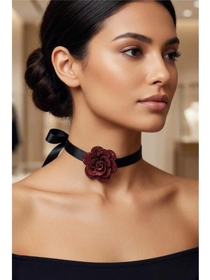 Petek Aksesuar Parlak Taşlı Çiçek Choker Kolye