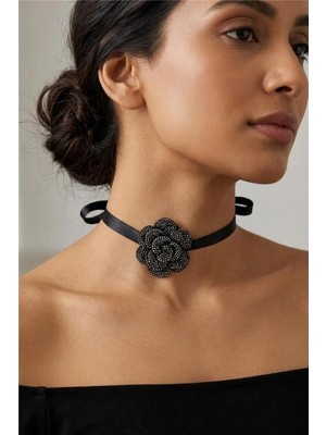 Petek Aksesuar Parlak Taşlı Çiçek Choker Kolye