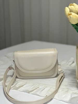 Huma Çanta Kadın Kapaklı Mini Çapraz Çanta Günlük Kullanım