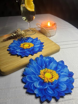 Minoza Safir Mavi Krizantem Çiçek Deseni 3D Görünümlü Digital Baskı Tasarımlı Kokteyl & Sunum Peçetesi