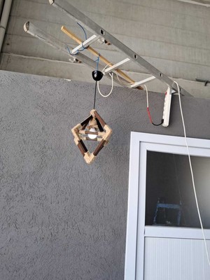 Özgürce Şık ve Modern Tasarımlı Avize ile Yaşam Alanınıza Zarafet Katın