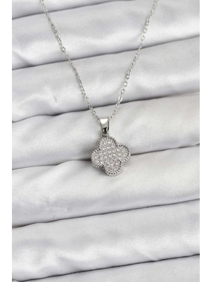 Yıldız Ticaret Mey Ithalat® 316L Çelik Zincir Gümüş Renk Zirkon Taşlı Yonca Model Kadın Kolye