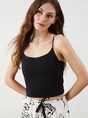 Lc Waikiki Yeni Sezon U Yaka Seamless Crop Kadın Atlet