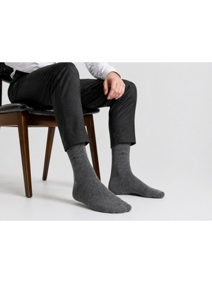 Pera Socks Erkek Bambu Çorap Gri – Nefes Alan, Terletmeyen, Dikişsiz Burun, Esnek Lastik, Günlük & Klasik Kullanım