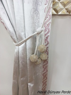 Özgürce El Yapımı Ahşap Perde Toplayıcıyla Dekorasyonunuzu Tamamlayın