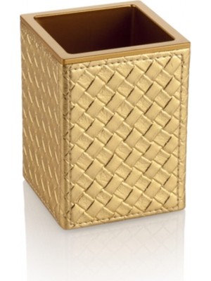 Özgürce Şık ve Dayanıklı Diş Fırçalık, Banyonuzun Dekoruna Zarif Dokunuş