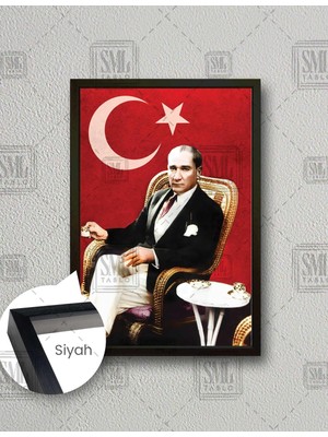 SML Tablo Mustafa Kemal Atatürk Oturmuş Kahve İçerken Türk Bayrağı Dikey Çerçeveli Kanvas Tablo
