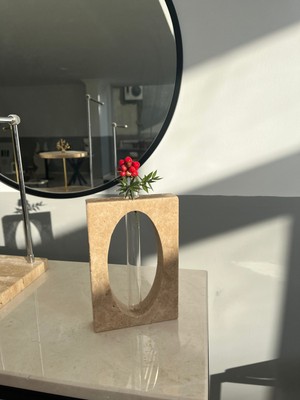 Özgürce Şık Traverten Dekoratif Vazo ile Evinize Doğal Şıklık Katın