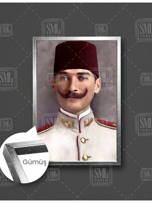 SML Tablo Mustafa Kemal Atatürk Askeri Öğrenci  Dikey Çerçeveli Kanvas Tablo