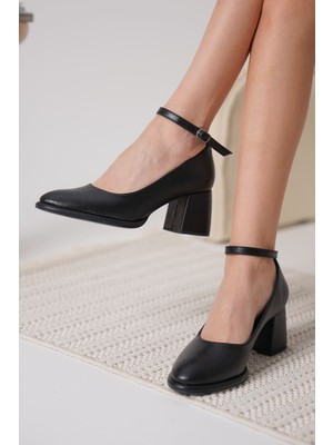 Zerenyus Josephine Premium Mat Siyah Kalın Topuklu Ayakkabı 7 cm