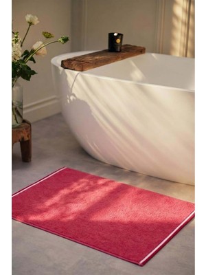 PremiumPort Yumuşak %100 Pamuk Pembe Banyo Paspası 50X80 Cm, Konfor ve Şıklık