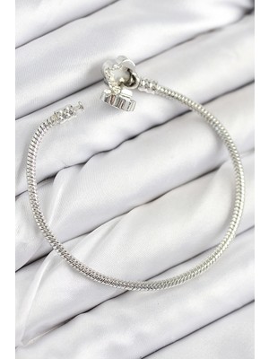 Ronanna Pirinç Charm Zirkon Taşlı Yonca Model Gümüş Renk Kadın Bileklik - Lisinya