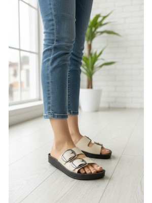 Enoch Kadın Çift Bantlı ve Oval Formlu Antik Tokalı Anatomik Yüksek Taban Comfort Terlik