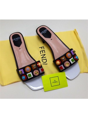 Taş Detaylı Kadın Terlik Fendi 8R6507-86