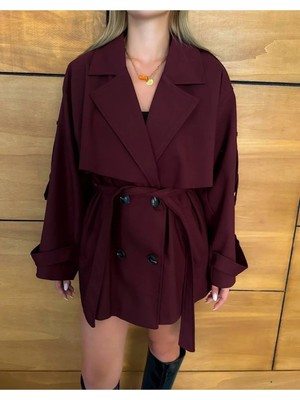 Vess Moda Rüzgarlık Detaylı Ön ve Arka Yeleli Kısa Trençkot