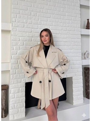 Vess Moda Kadın Kuşak ve Düğme Detaylı Kısa Trençkot Taş