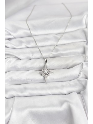 Ronanna 316L Çelik Zincir Gümüş Renk Kutup Yıldızı Model Zirkon Taşlı Kadın Kolye - Lisinya