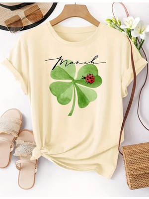 Nıgrum Pardus Büyük Beden Özel Seri Dört Yapraklı Yonca Baskılı %100 Pamuk Modern Kadın T-Shirt
