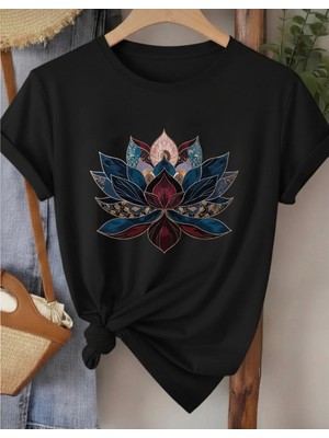 Nıgrum Pardus Yeni Sezon Yuvarlak Yaka Lotus Çiçeği Baskılı %100 Pamuk Battal Kadın T-Shirt