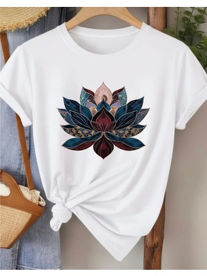 Nıgrum Pardus Yeni Sezon Yuvarlak Yaka Lotus Çiçeği Baskılı %100 Pamuk Battal Kadın T-Shirt