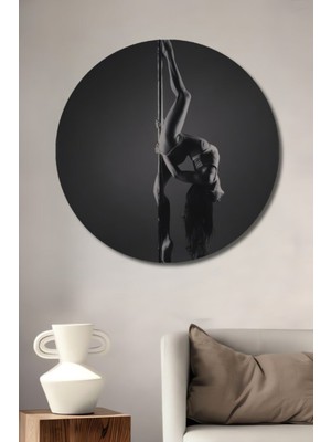 Özgürce Yuvarlak Dansçı Direk Sanatı Ahşap Dekoratif Tablo Siyah Beyaz