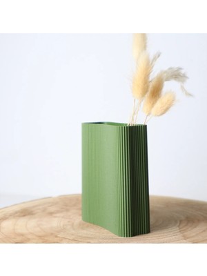 Özgürce Şık ve Şık Dekoratif Vazolar, Evinizin Güzelliğine Güzellik Katar