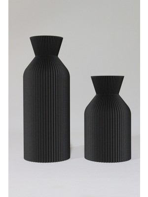 Özgürce Iki Parça Modern ve Zarif Dekoratif Vazo Seti