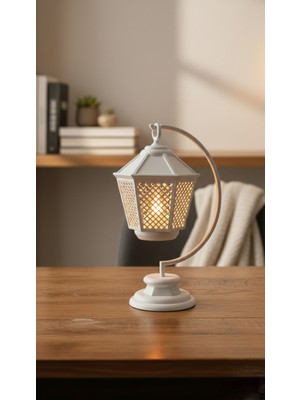 Özgürce Romantik Işık Detaylı Dekoratif Masa Feneri, LED Mum Dahil, Şık Ev Aksesuarı