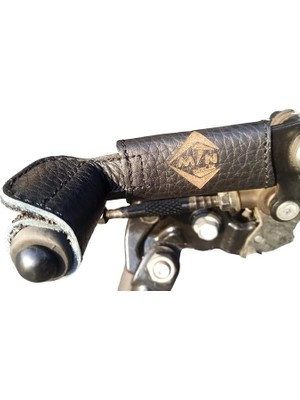 MAK99 Doğal Deri Motosiklet Vites Çorabı,bot Ayakkabı Koruyucu Vites Kılıfı,shifter Shoes Protector, Motosiklet Deri Aksesuar (Large)