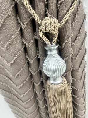 Özgürce Fon Perde Tavan Bağlama Püsküllü Gri, Kolay Montaj, Duvara Zorlamaz