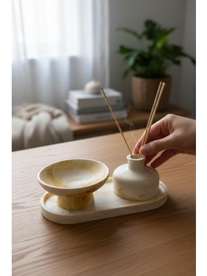 Özgürce Mermer Görünümlü Altın Detaylı 3'lü Vazo Seti Dekoratif Ev Aksesuarı