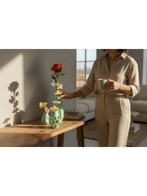 Özgürce 3'lü Dekoratif Vazo Seti, Şık ve Modern Ev Dekoru Ürünü