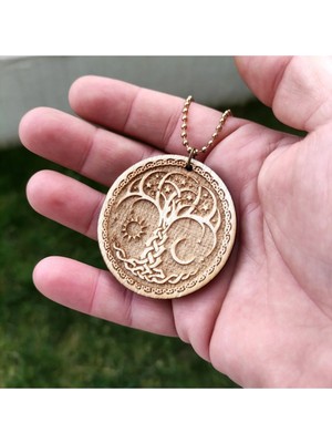 Tamgacrafts Ay Yıldız Hayat Ağacı Mistik Figür Ahşap Kolye Ucu Rölyef Huş Ahşap 6 cm