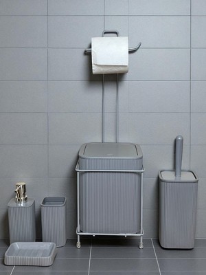 PremiumPort Şık 6 Parça Banyo Seti, Metal Standlı Çöp Kovası ve Tuvalet Fırçası
