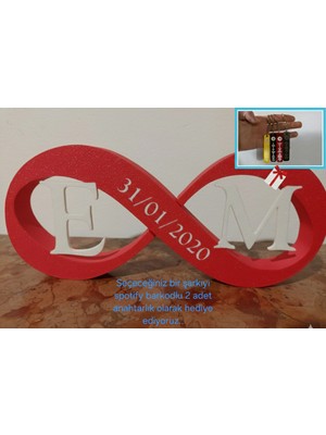 Özgürce Kişiye Özel Sonsuzluk Dekoru ve Barkodlu Anahtarlık Hediye Seti