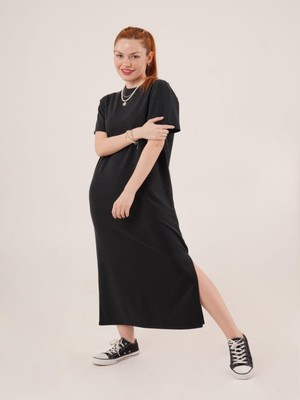 Efnaz Style Yırtmaç Detaylı Kısa Kollu Salaş Maxi Siyah Elbise