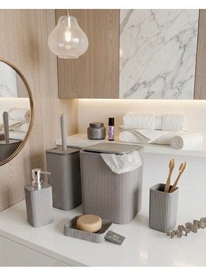 PremiumPort Şık 5 Parça Kare Banyo Seti: Çöp Kovası, Wc Fırçası, Sabunluk, Diş Fırçası