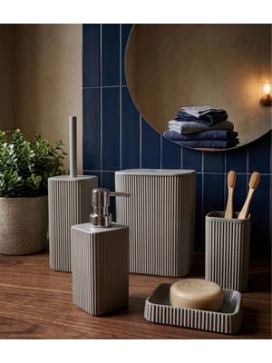 PremiumPort Modern 5 Parça Kare Banyo Seti, Şık ve Fonksiyonel Tasarım