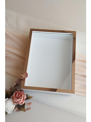 Özgürce 30X40 cm Beyaz-Bronz Çiçek Anı Çerçevesi, Gül Temalı Hediyelik